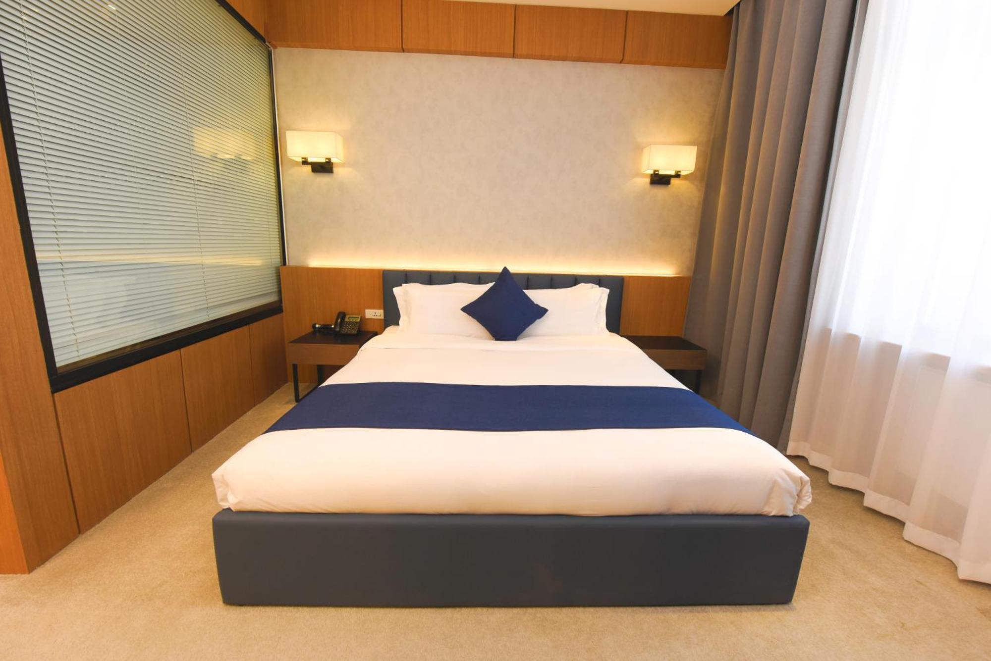 Ulaanbaatar Hotel מראה חיצוני תמונה