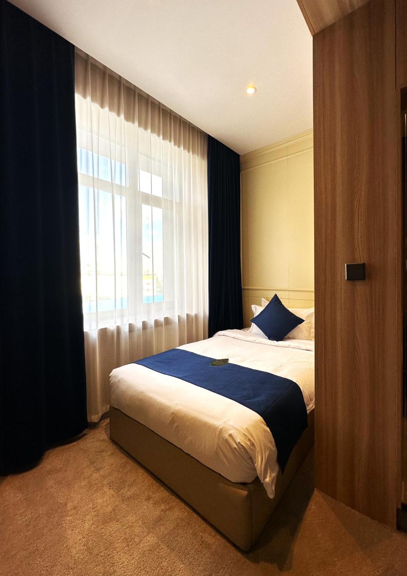 Ulaanbaatar Hotel מראה חיצוני תמונה